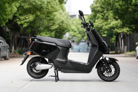 Nuevo diseño, motocicleta eléctrica de 2000 W, motocicleta de gran neumático, venta directa de fábrica, motocicleta eléctrica